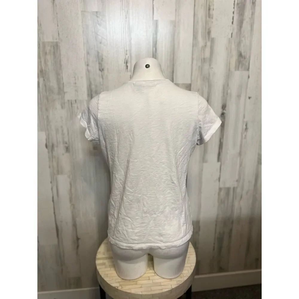 White v neck shirt - Picture 3 of 6